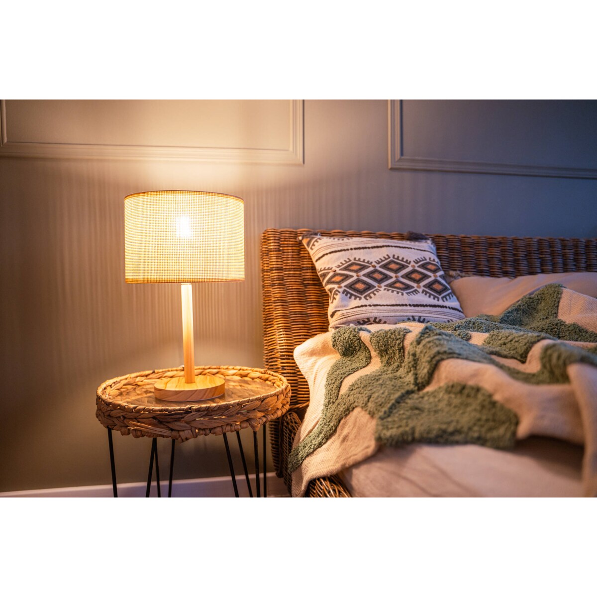 Poszewka dekoracyjna AZTEC, 40 x 40 cm, etniczna z cekinami