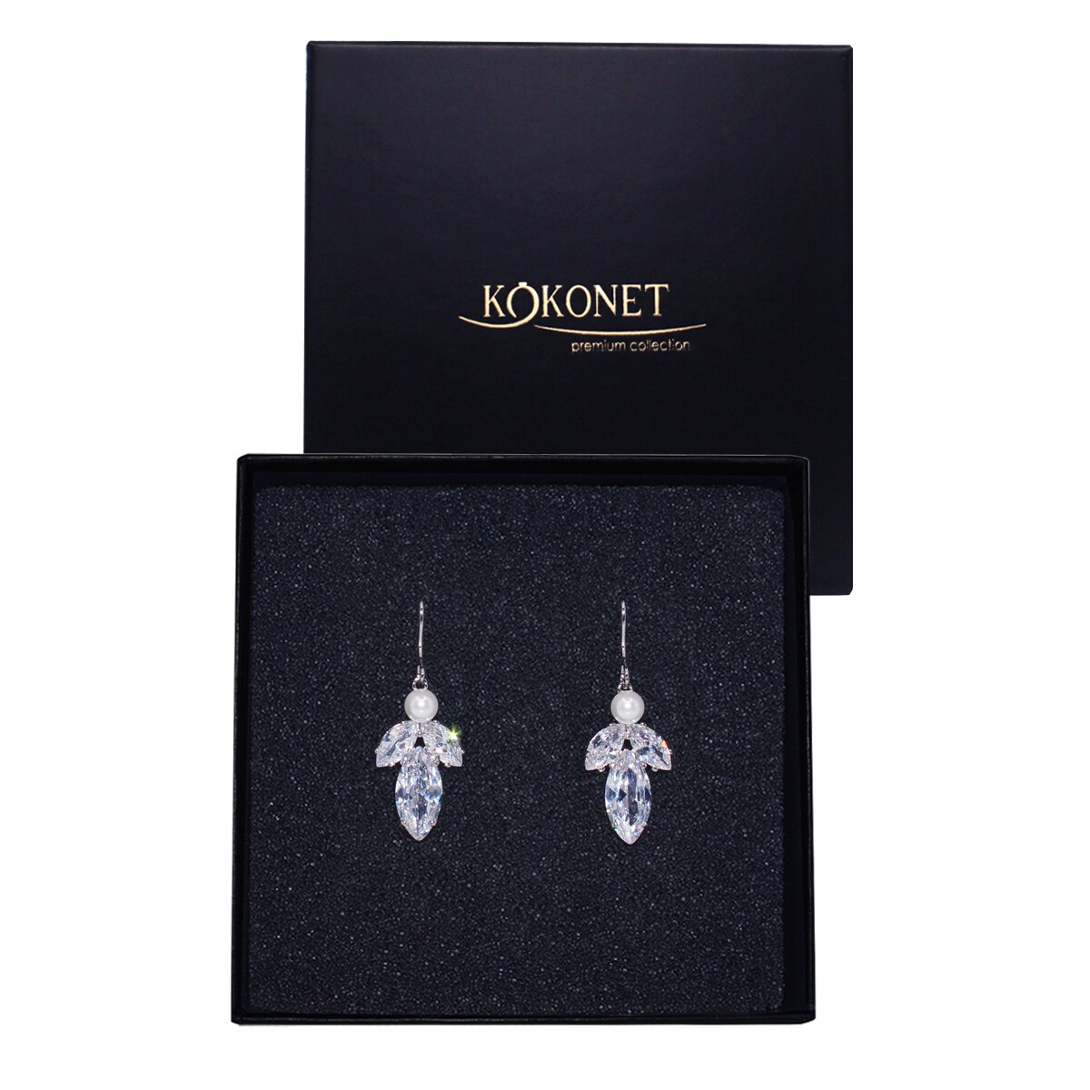 Kolczyki na bigiel srebrne z perłą minimalistyczne elegancja SWAROVSKI ślub