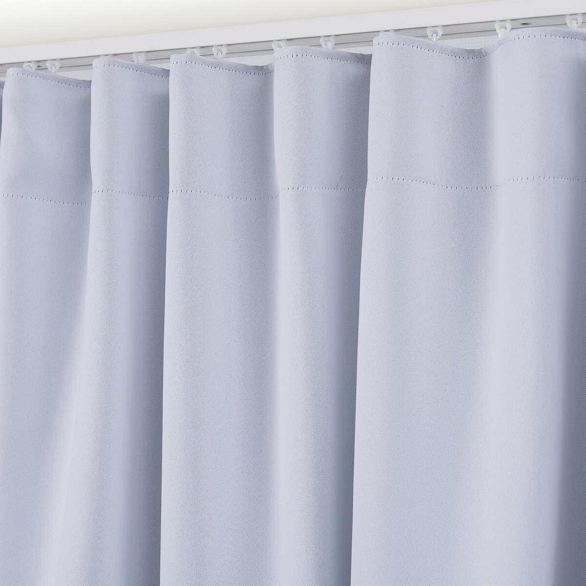 Zasłona zaciemniająca na taśmie marszczącej stalowa biel 140 x 280 cm 1 szt. 140x280 biały