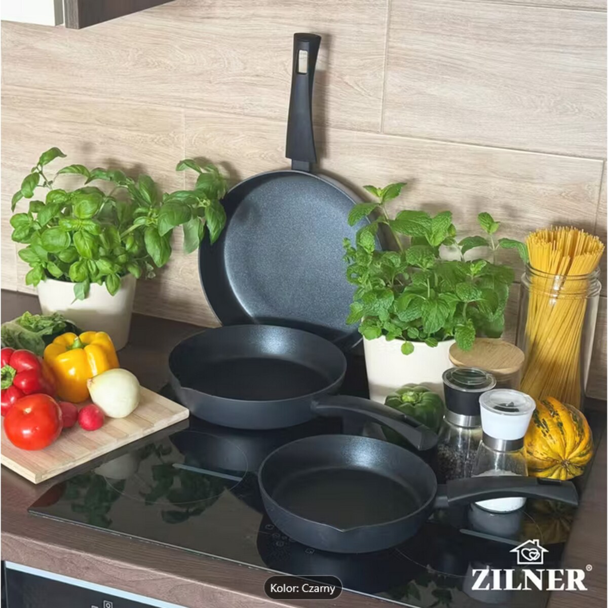 Patelnia tradycyjna do smażenia 24 cm nieprzywierająca NON-STICK czarna indukcja na gaz ZILNER