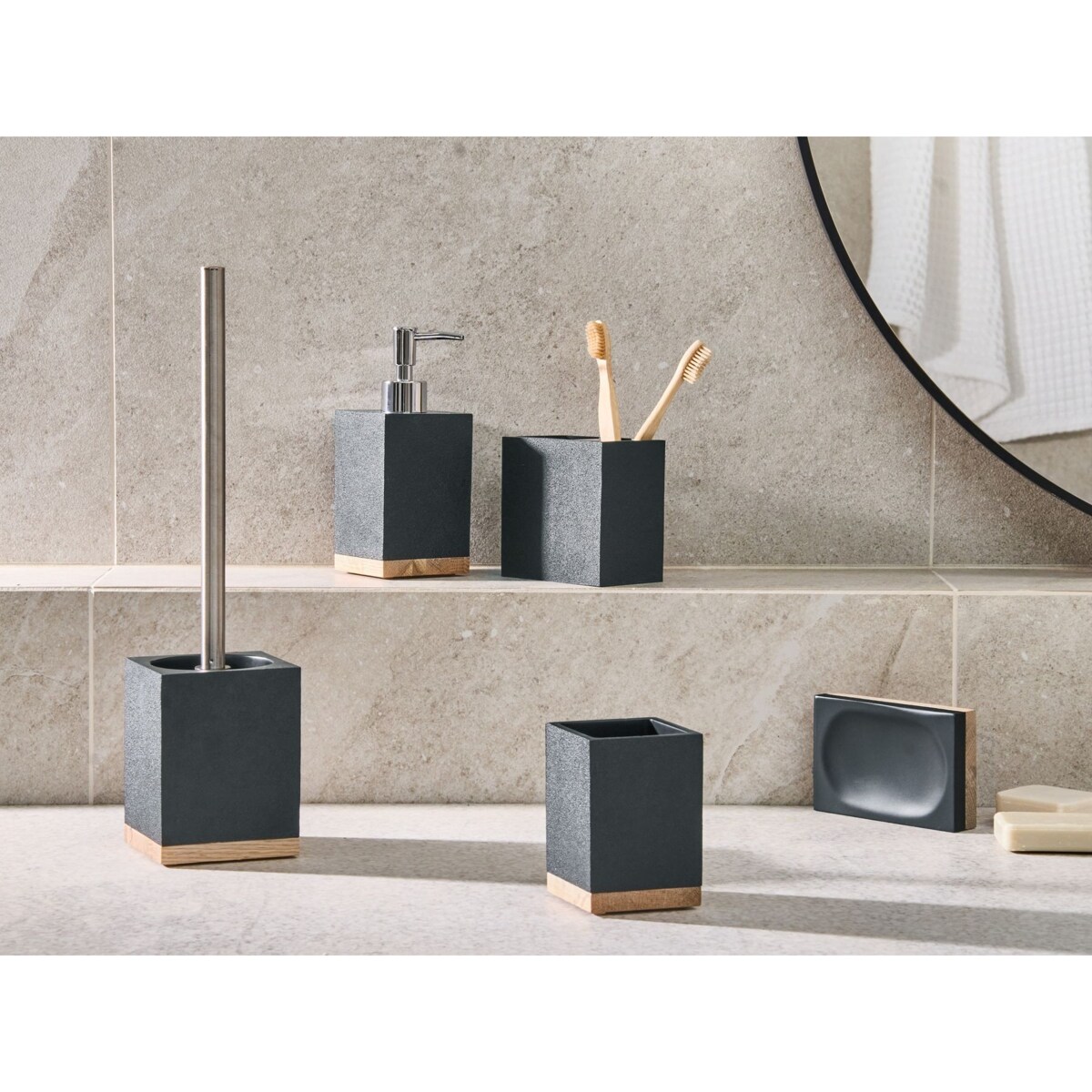 Zestaw akcesoriów łazienkowych 5 elementów TAPICHE Czarny