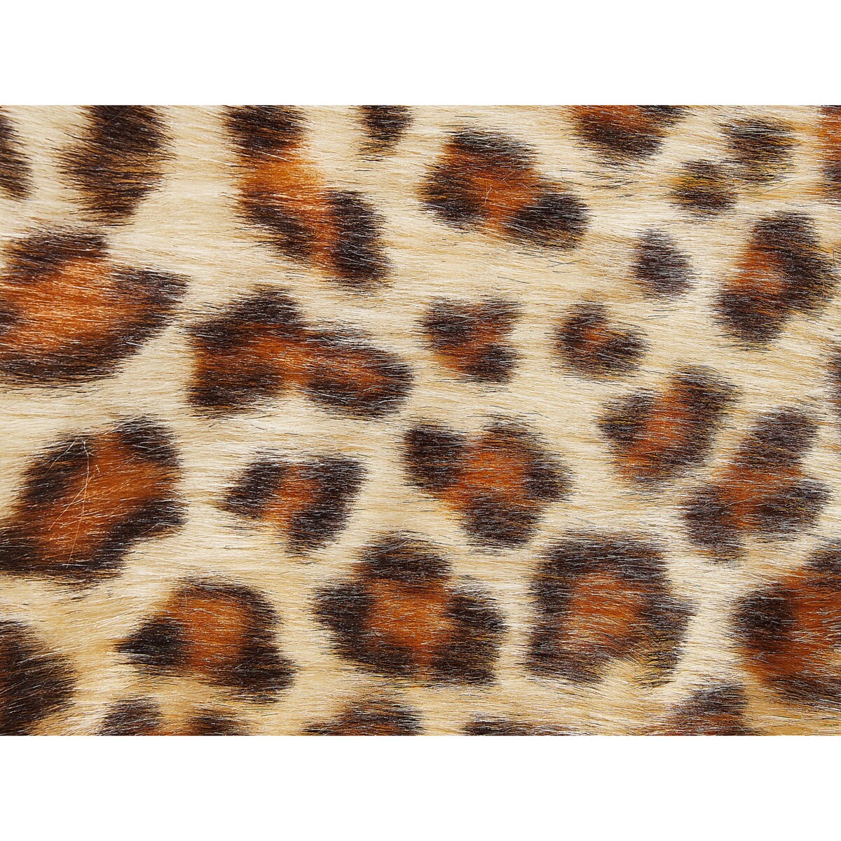 Dywan w panterkę brązowy NAMBUNG