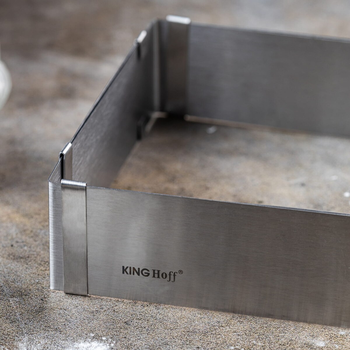 Regulowana forma do ciasta 28-15x5cm Tortownica Rant cukierniczy KINGHOFF