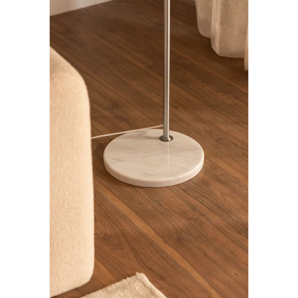 Lampa podłogowa srebrna z marmurem Delola