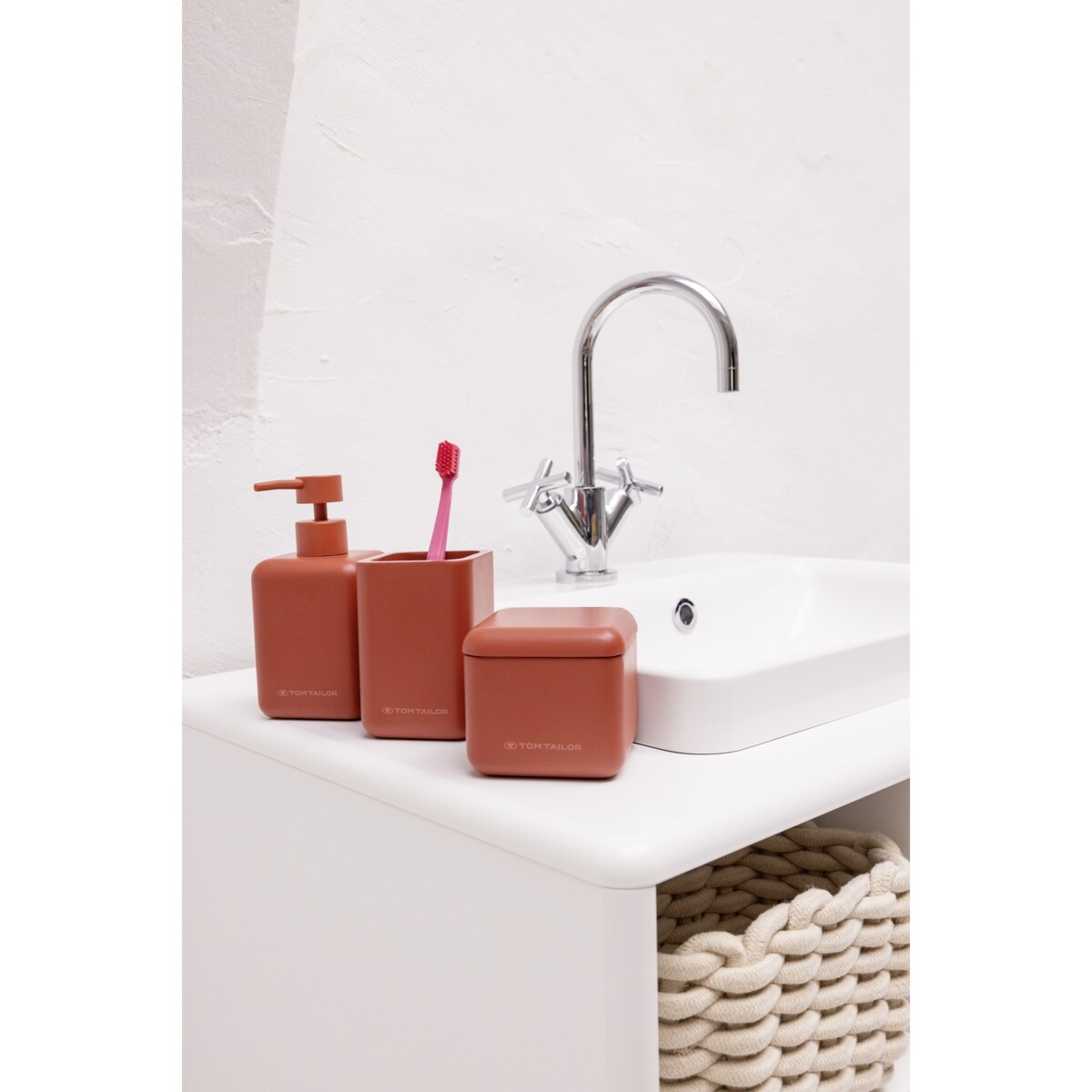 Organizer z pokrywką do łazienki TOM TAILOR