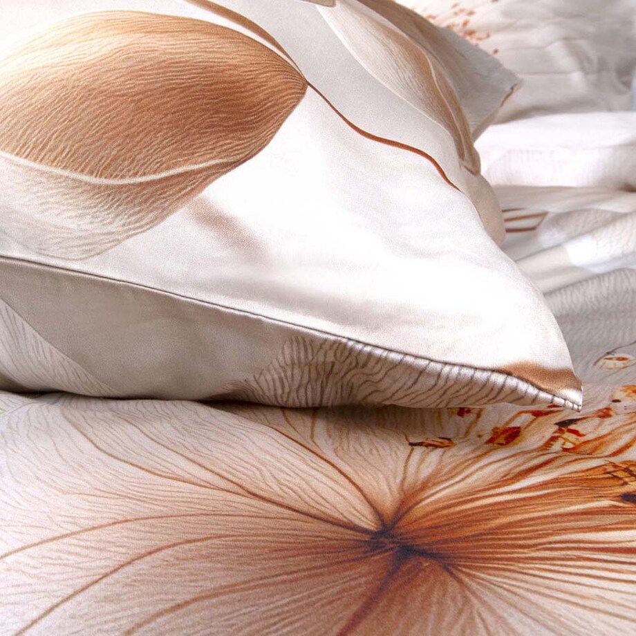 Pościel satyna bawełniana 180x200 Elize jasne beżowe kwiaty na kremowym tle, Satynlove Premium