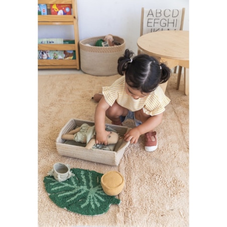 Lalka Sana zabawka bawełniana zestaw z dodatkami Lorena Canals