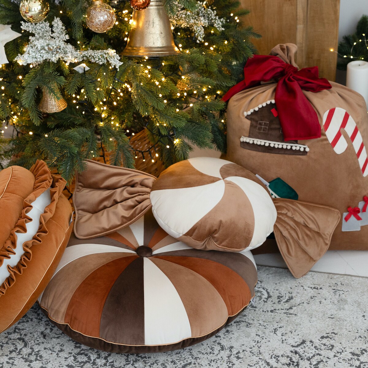 Pufa Teddy Velvet , patchworkowa poduszka 70cm.