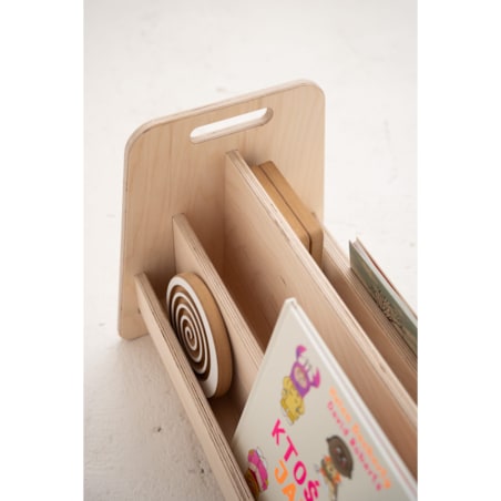 M - biblioteczka montessori