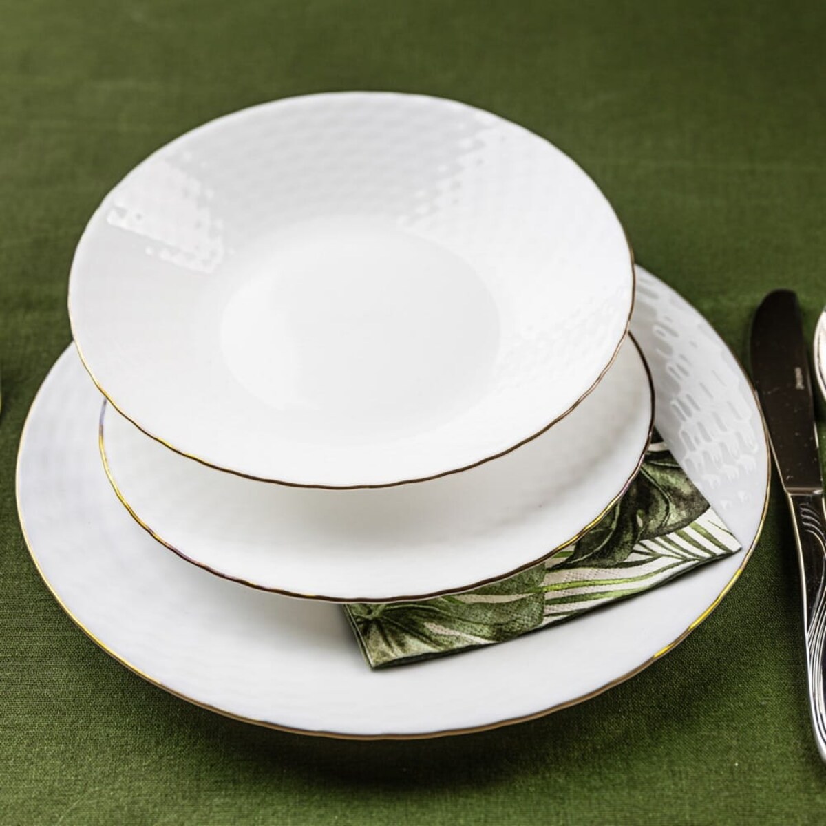 Zastawa stołowa Serwis Komplet talerzy 18 elementów na 6 osób złoty rant KINGHOFF