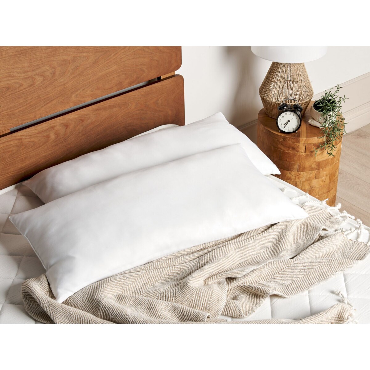 Zestaw 2 poduszek ERRIGAL Wysoka Mikrofibra 40 x 80 cm Biały