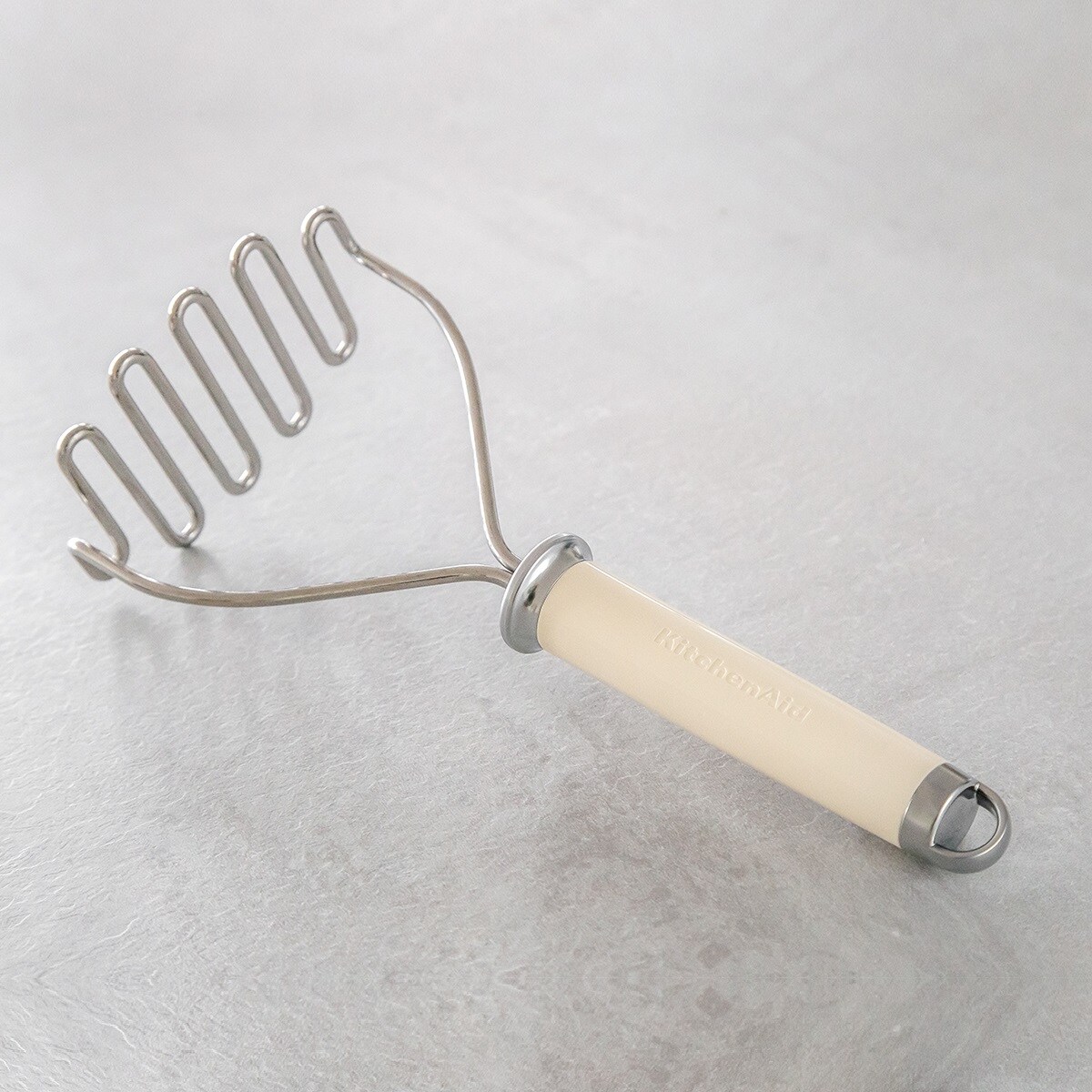 KitchenAid tłuczek do ziemniaków CORELINE Almond Cream