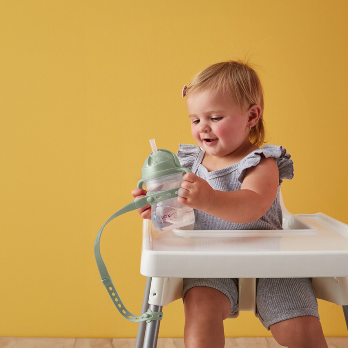 Smycz do bidonu ze słomką 240 ml dla dziecka szałwiowa b.box