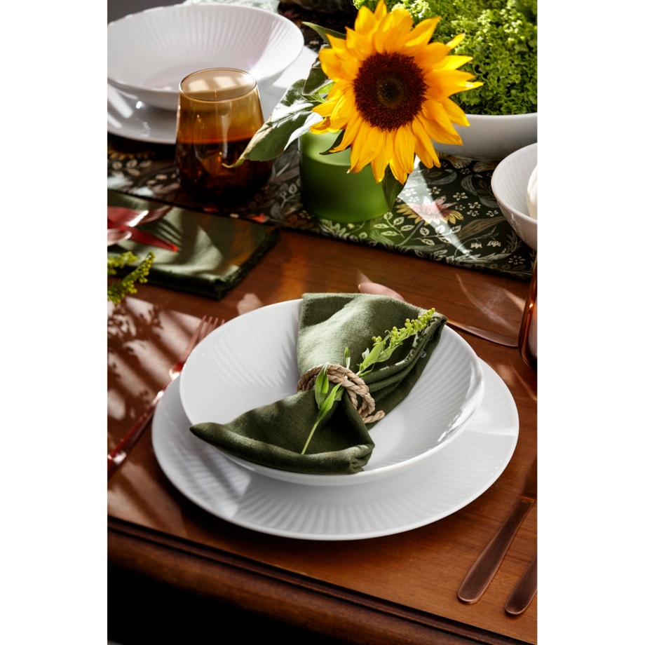 Serwis obiadowy dla 12 osób 44 el. Dalia biała C001