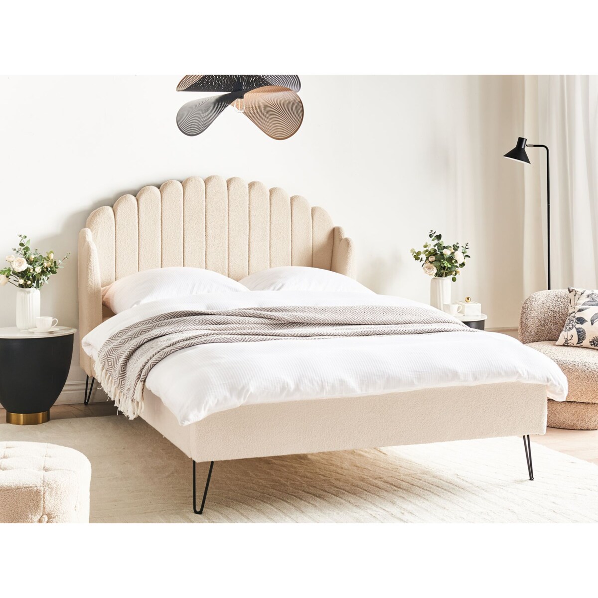 Łóżko Boucle AMBILLOU 140 x 200 cm Beżowy