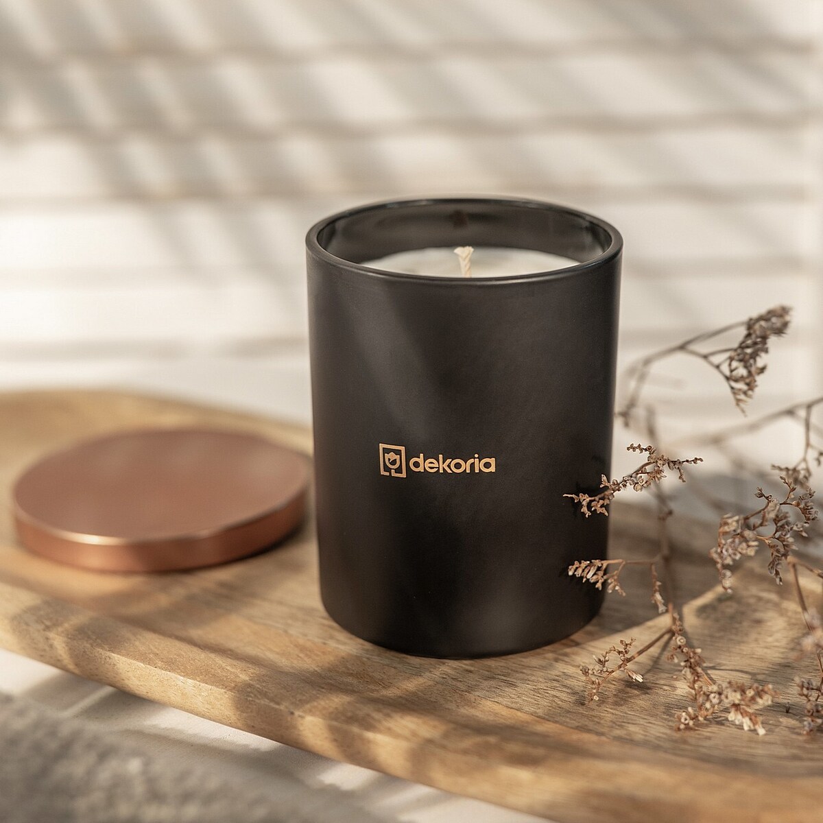 Świeca zapachowa sojowa Winter's Essence, 8x8x10 cm