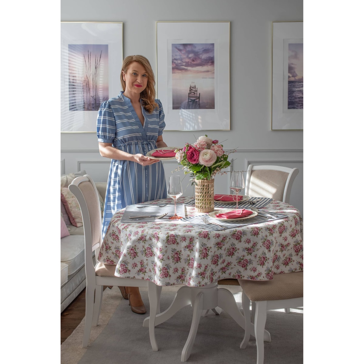 Obrus Rose Garden okrągły - Średnica ok. ⌀ 160 cm