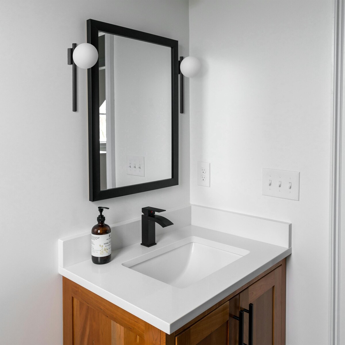 Kinkiet K-5462 z serii KORFU