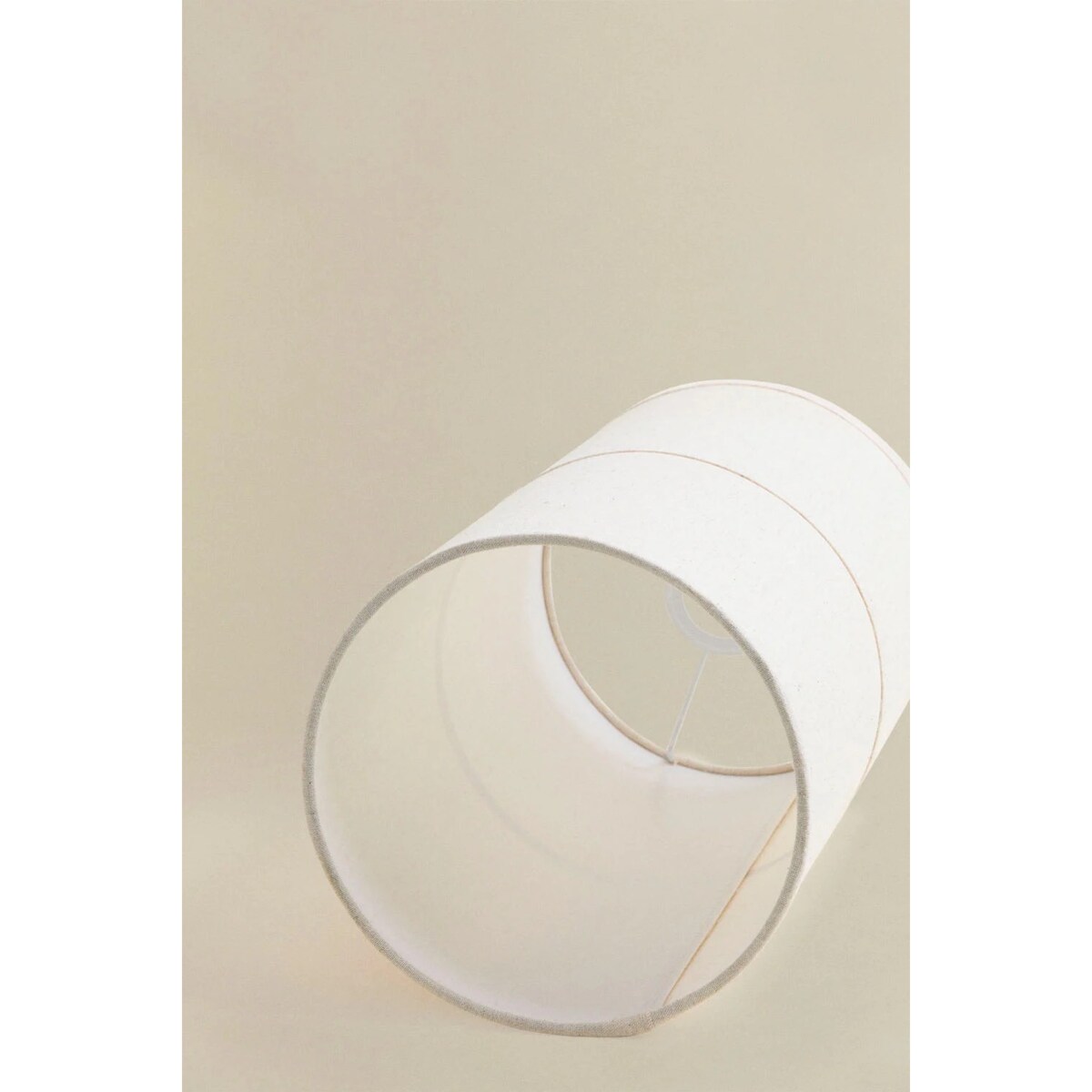 Lampa stołowa z drewna mango Carolina 70 cm