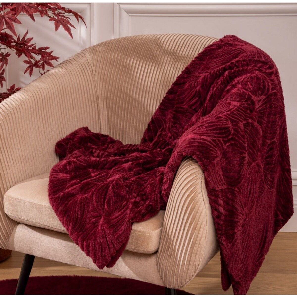 Pled koc futrzany rubinowy 120x160 cm