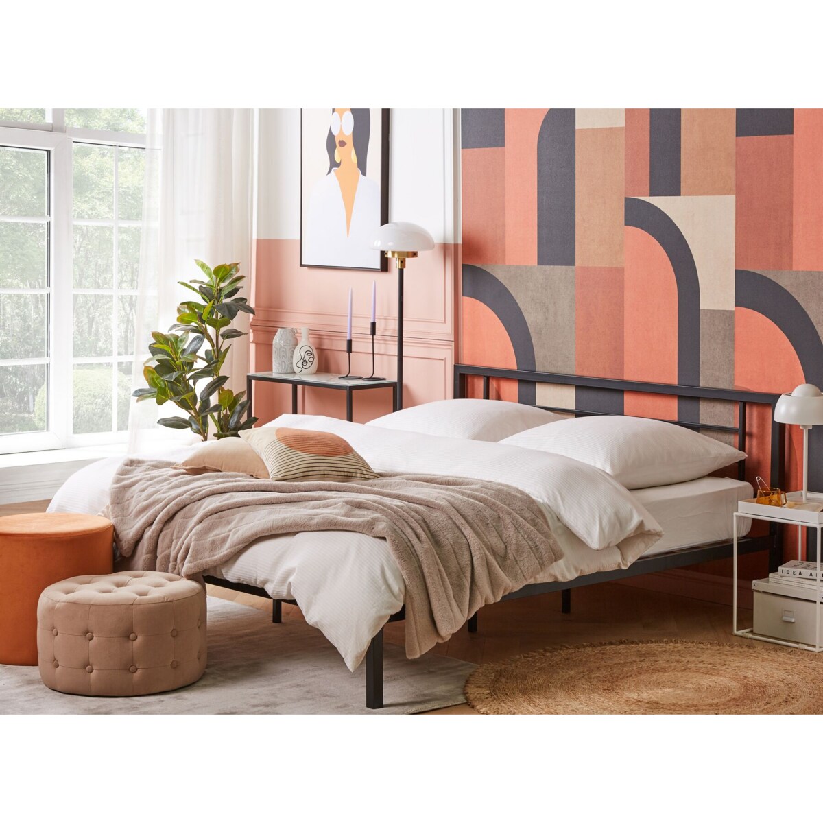 Łóżko metalowe 180 x 200 cm czarne CUSSET