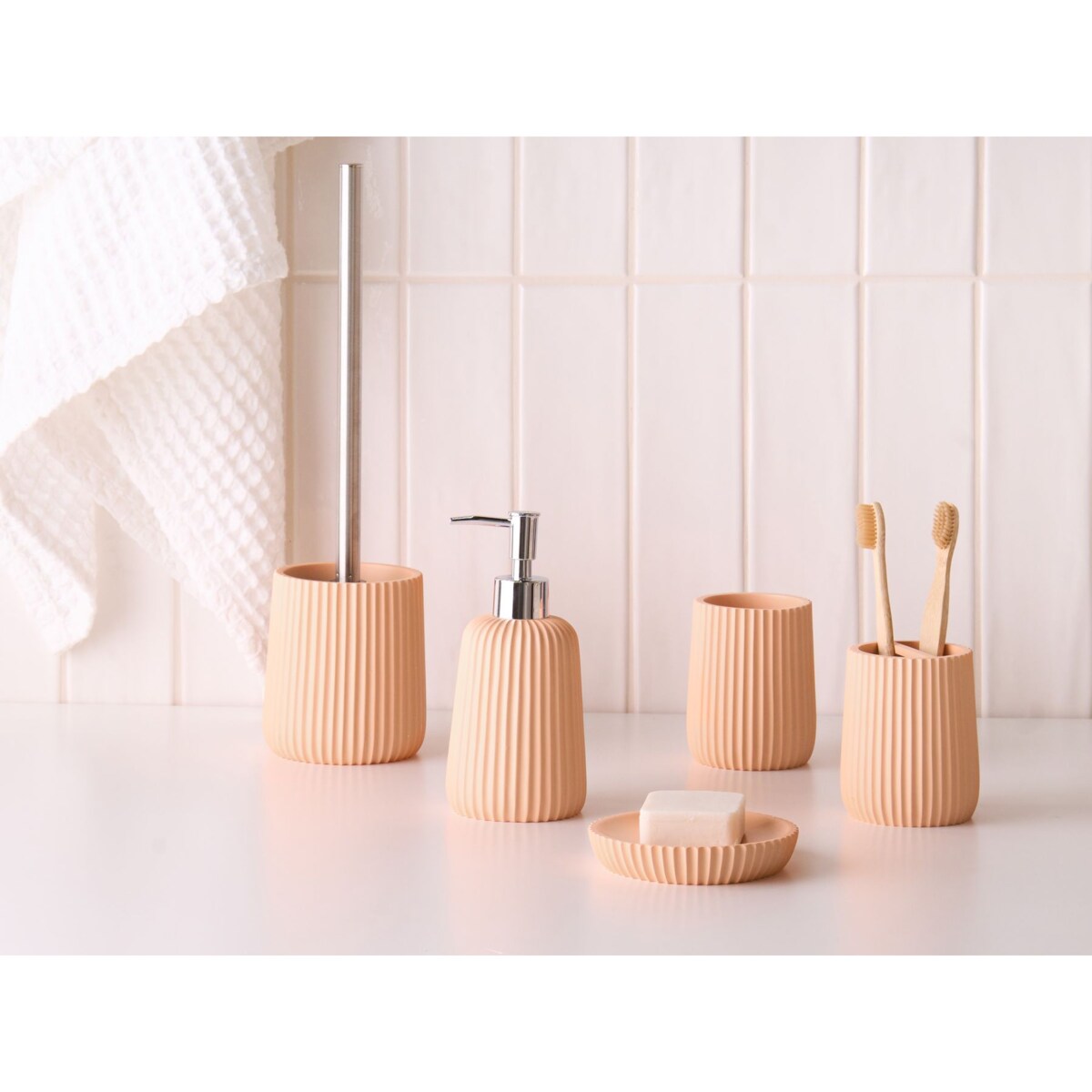 Zestaw akcesoriów łazienkowych 5 elementów POZUZO Pomarańczowy