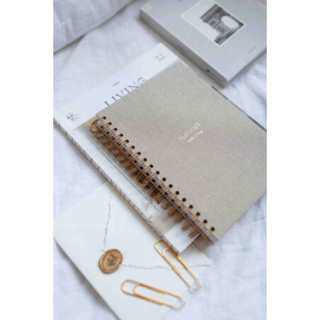 PLANNER NIEDATOWANY TYGODNIOWY – WHITE BEET