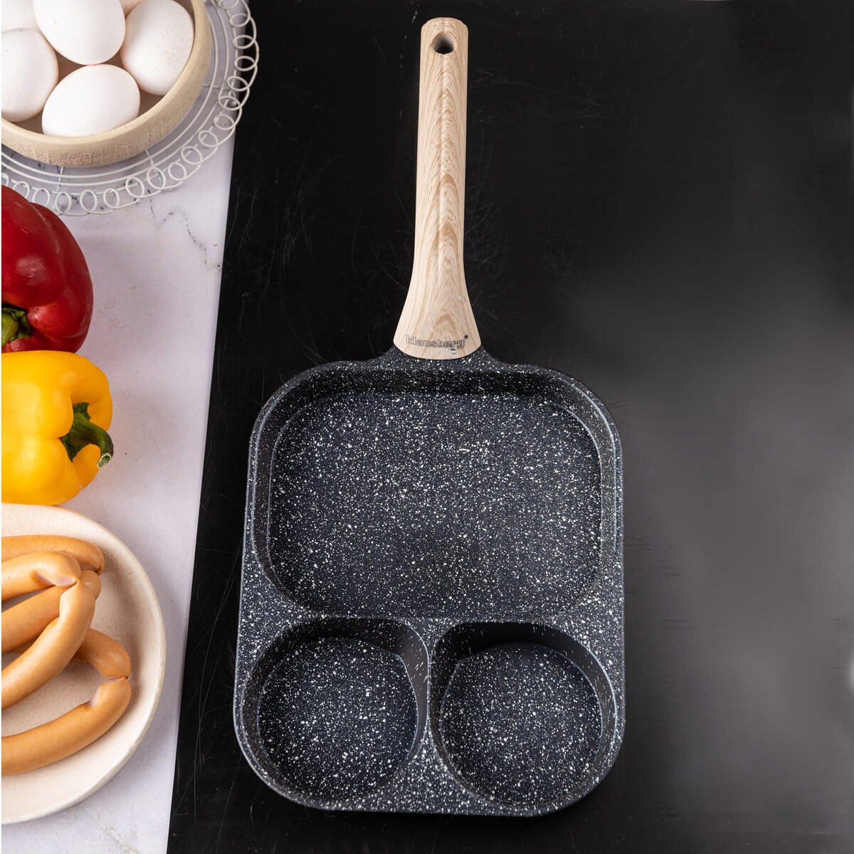 Patelnia marmurkowa 3 w 1 do jajek naleśników placków pancake 22x18cm CZARNA KLAUSBERG