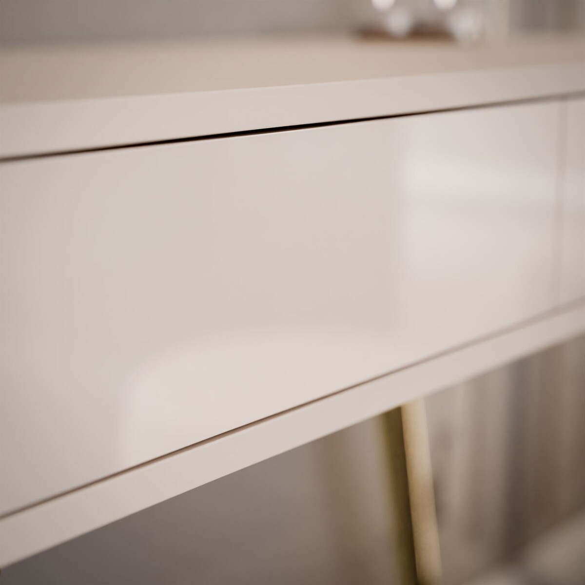 Konsola SIENNA KASZMIR na skośnych, złotych nóżkach, push-to-open