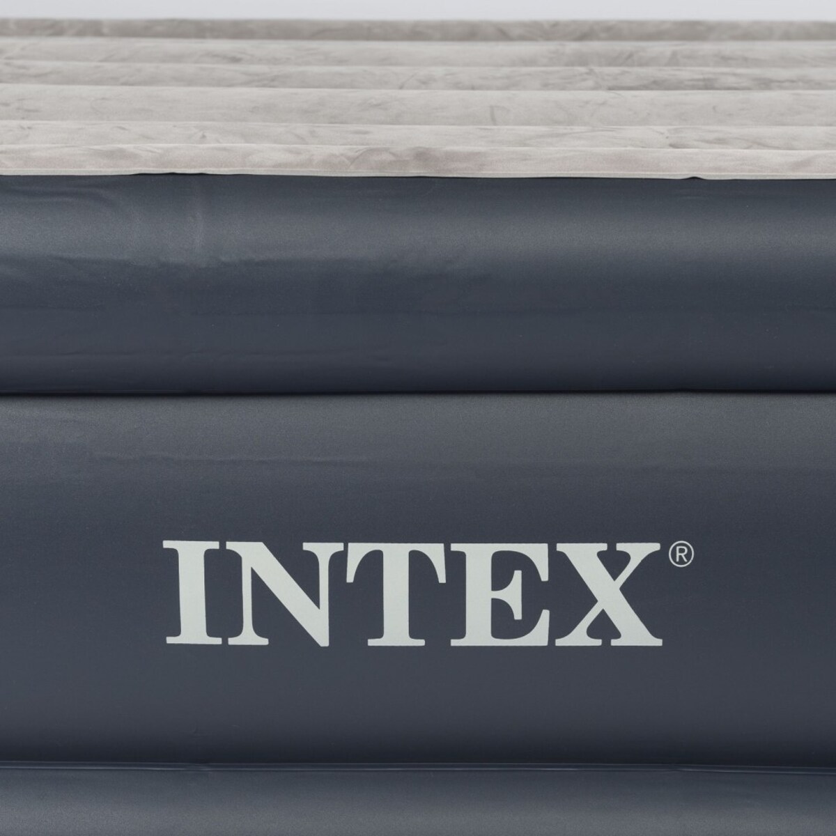 Materac welurowy z pompką elektr 203x152x42 cm INTEX