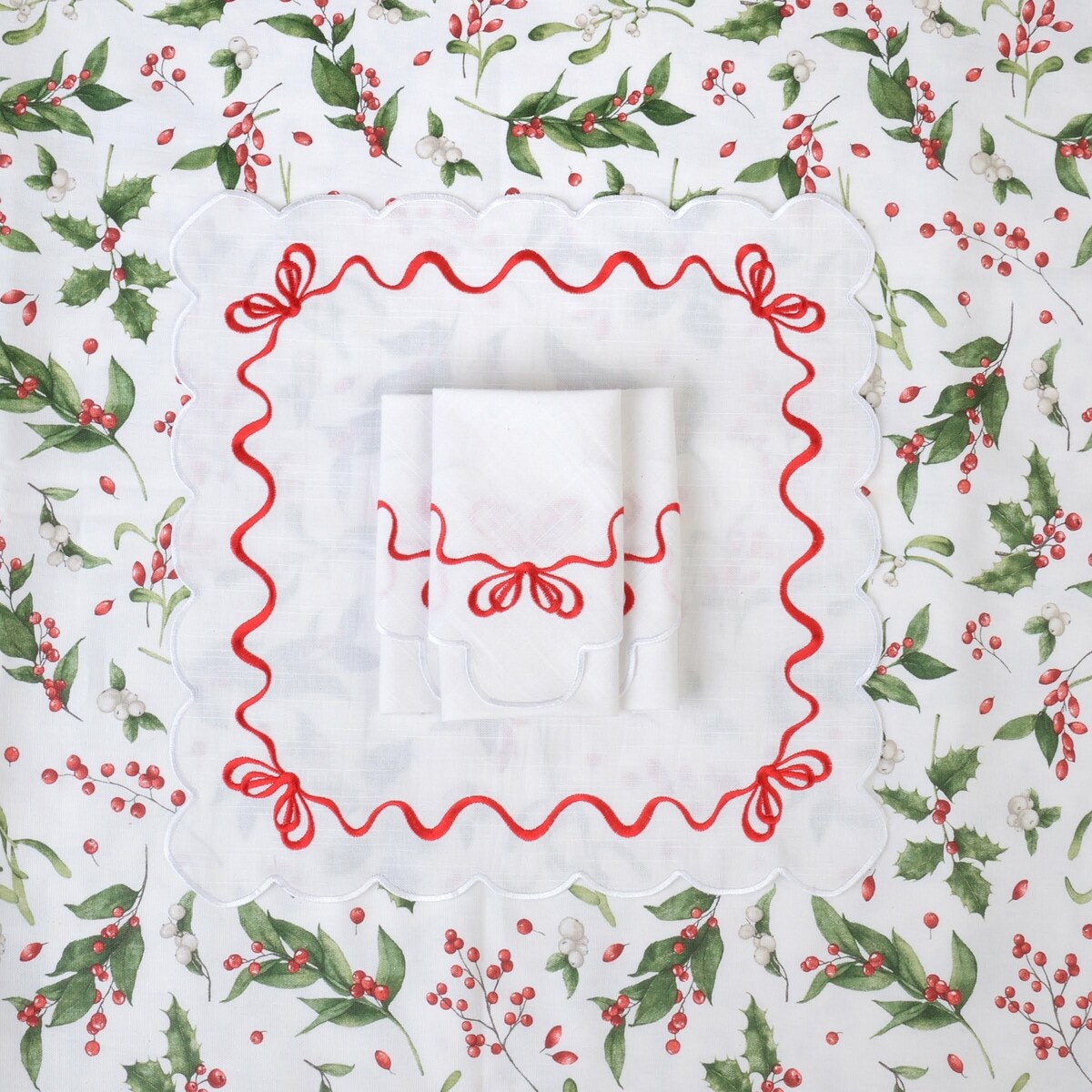 Haftowane serwetki Red Christmas Bows - 6 sztuk