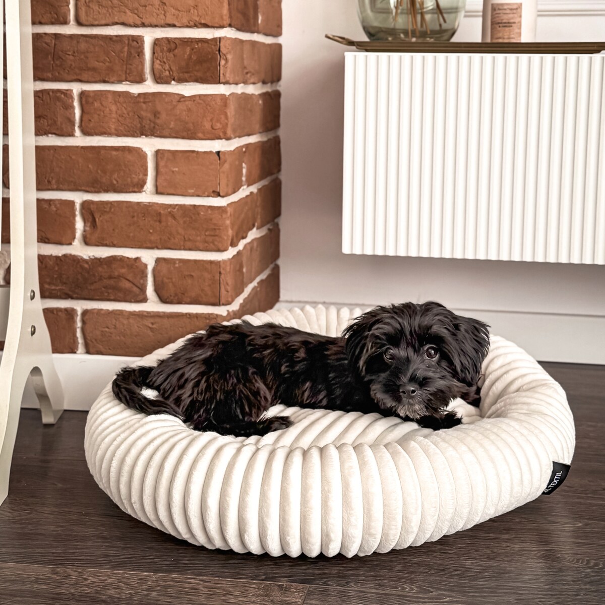 Urocze legowisko dla psa lub kota LUNA, 75x65 cm, Ecru