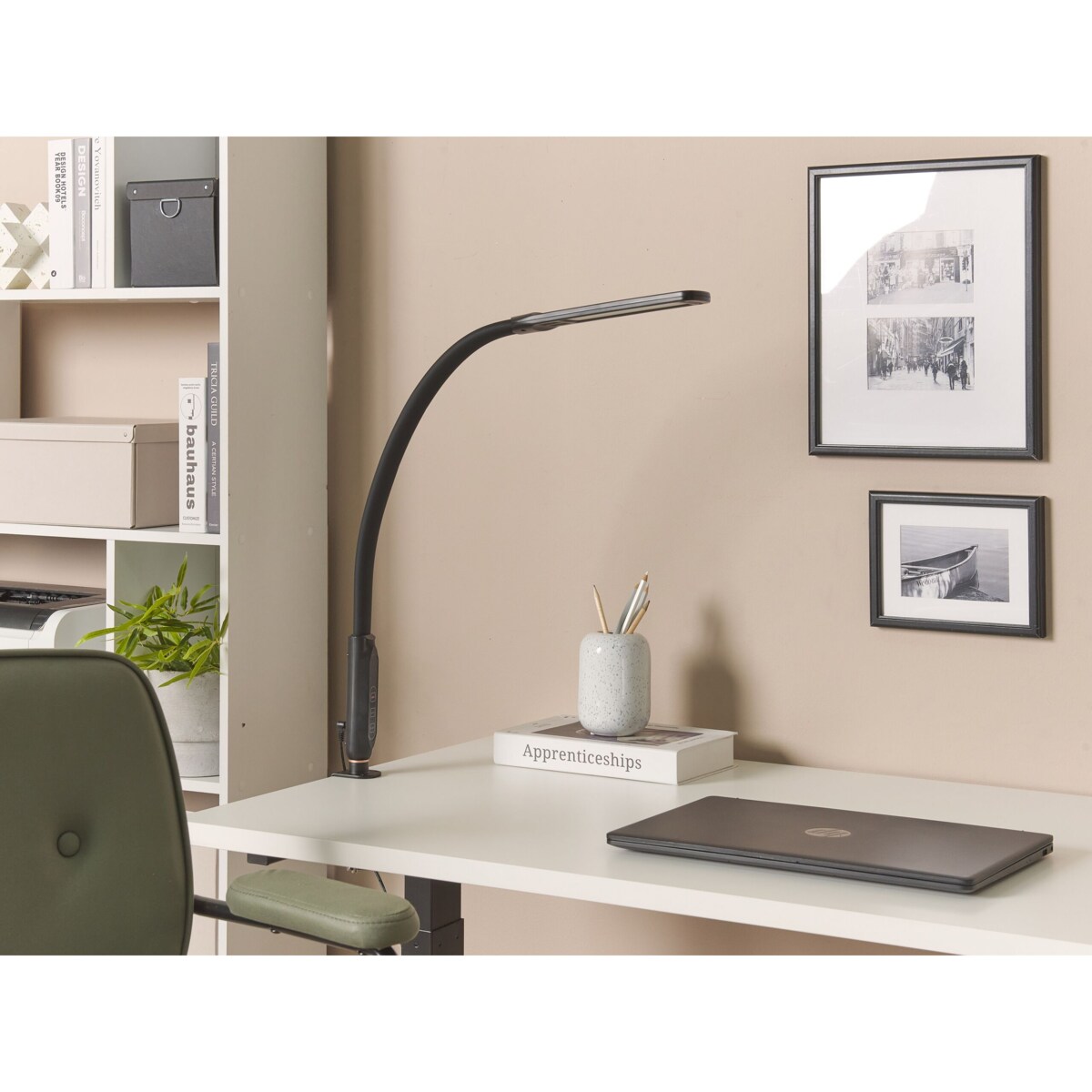 Lampa podłogowa/zaciskowa LED czarna APUS