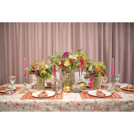 Obrus Wild Rose okrągły - Średnica ok. ⌀ 140 cm - idealny dla 4 osób