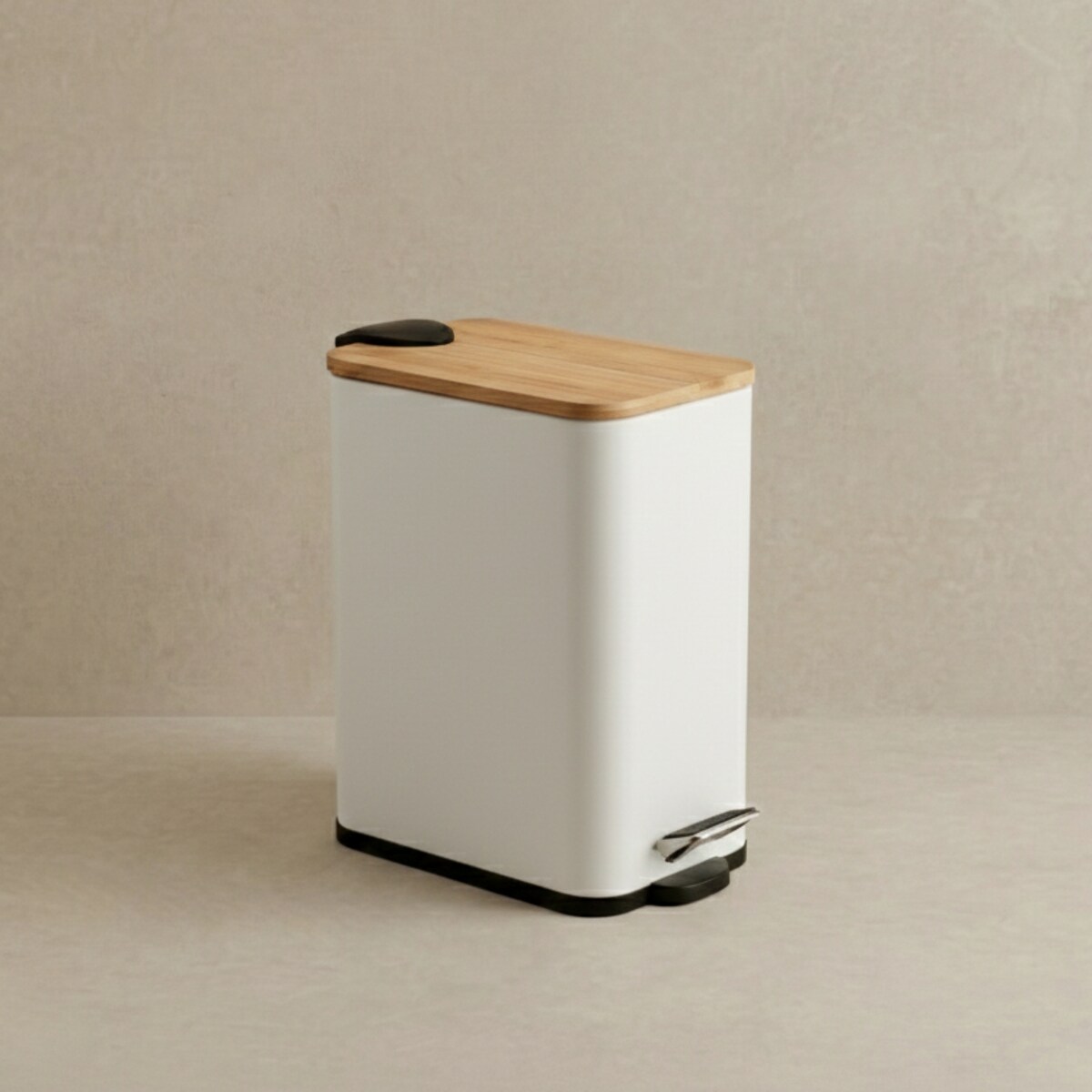 Wąski kosz łazienkowy VEDA, 5 l