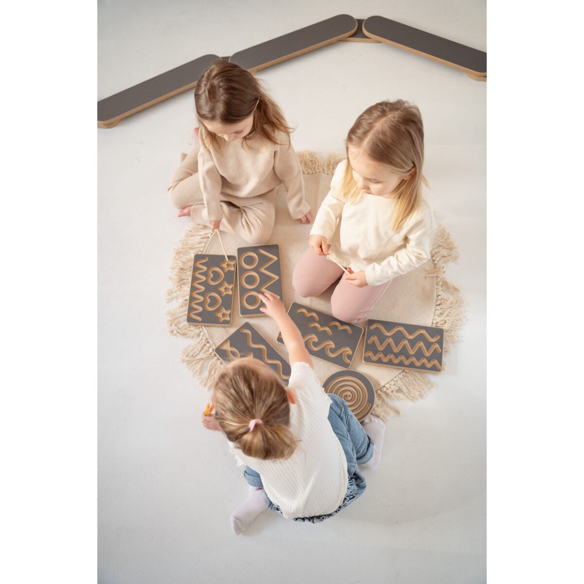 Tabliczka Grafomotoryczna FUN - szara