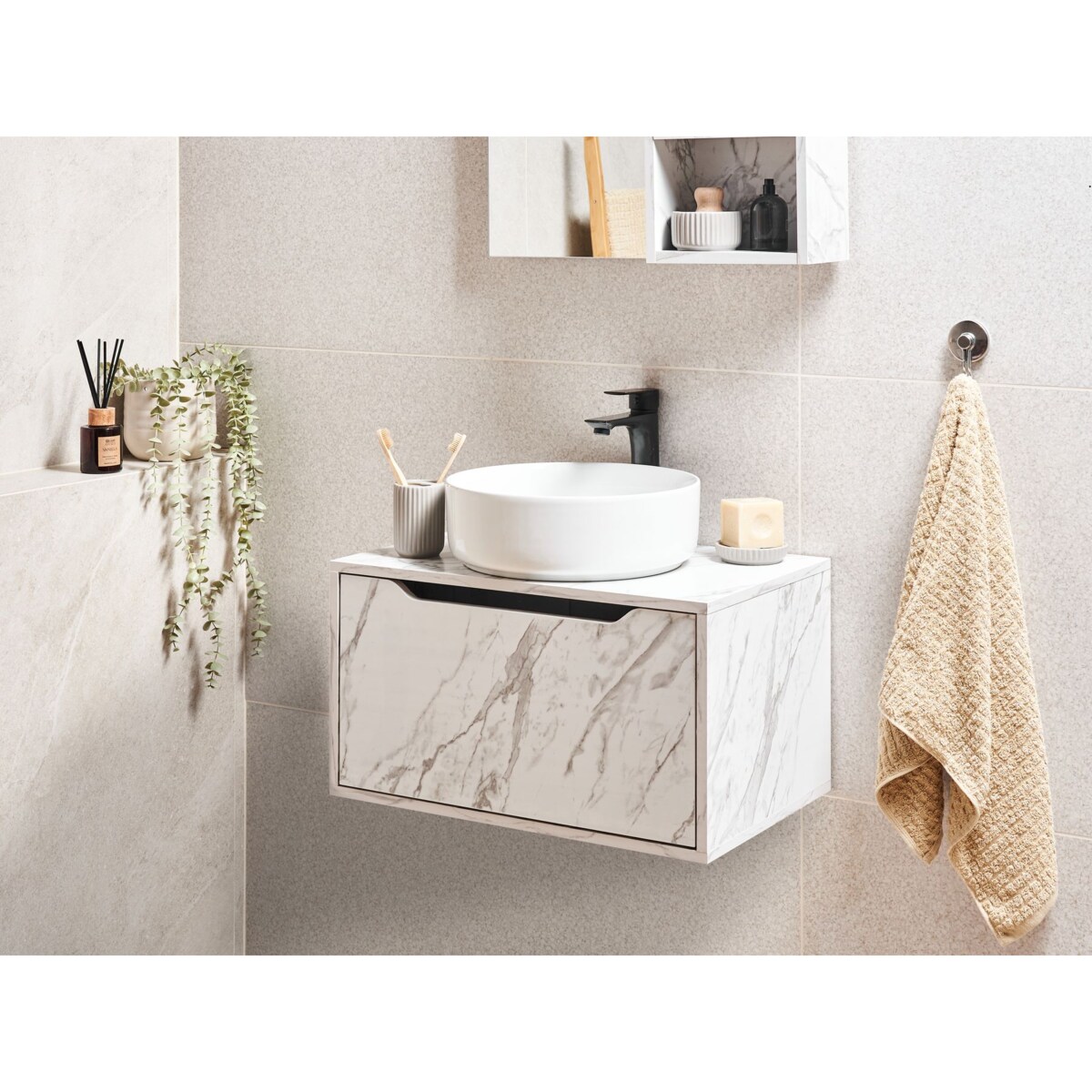Wisząca szafka pod umywalkę PETROLINA 60 cm Biały marmur
