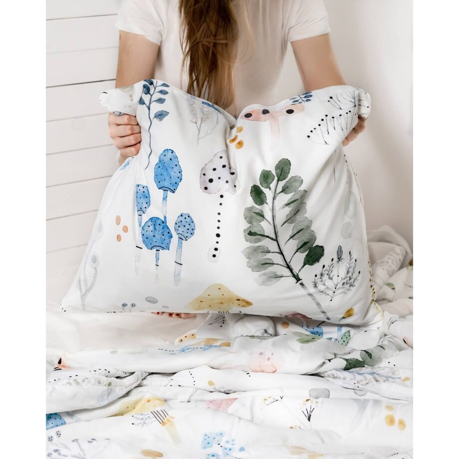 Pościel Zaczarowany las 220/200 + 2 x 50/60 cm