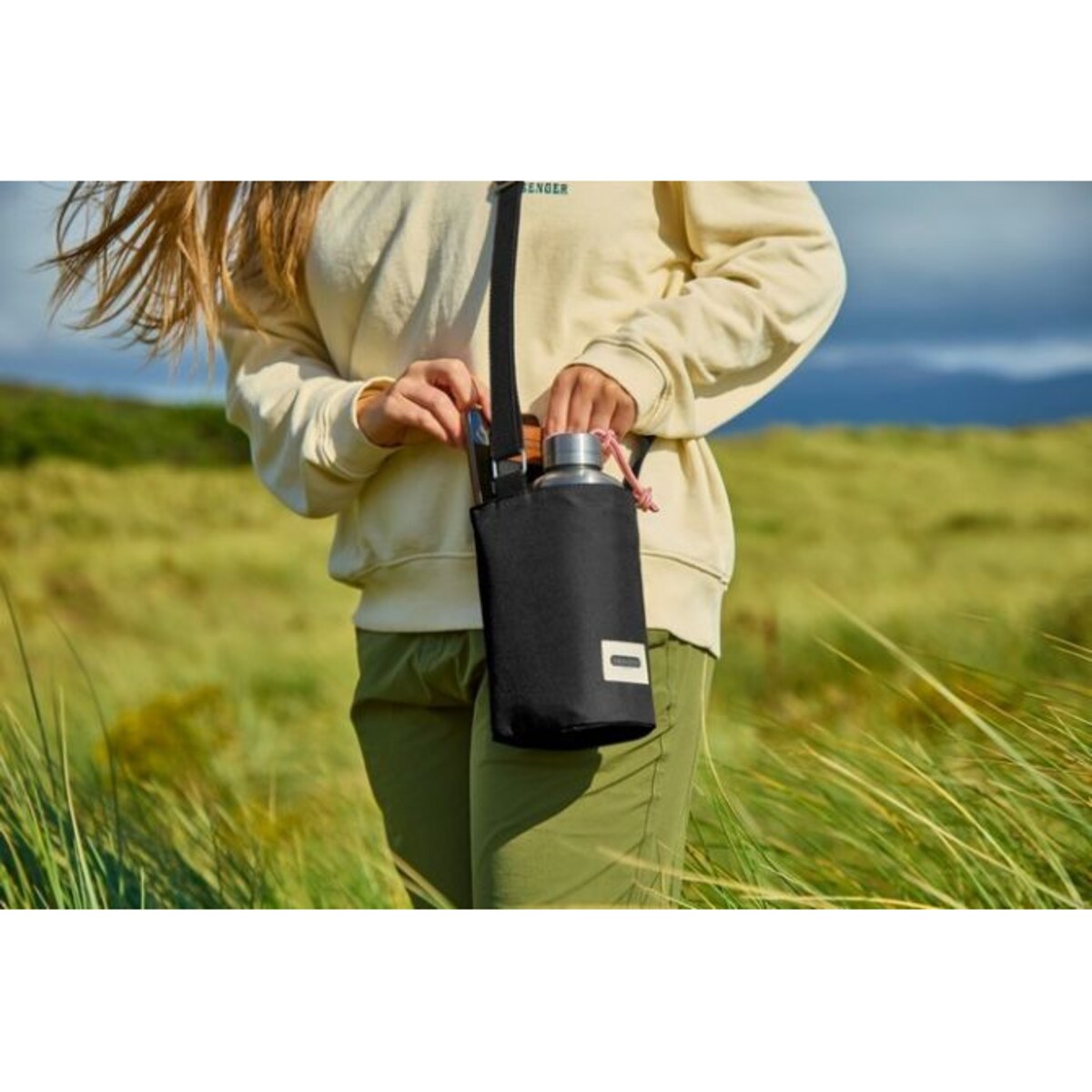 Torba termiczna na butelkę (czarna) Black+Blum