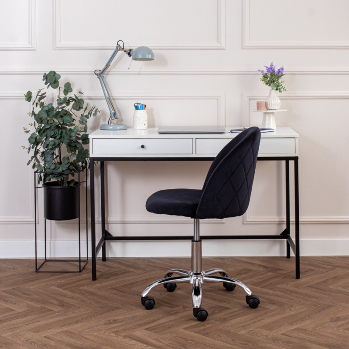 Fotel biurowy obrotowy welurowy nowoczesny czarny