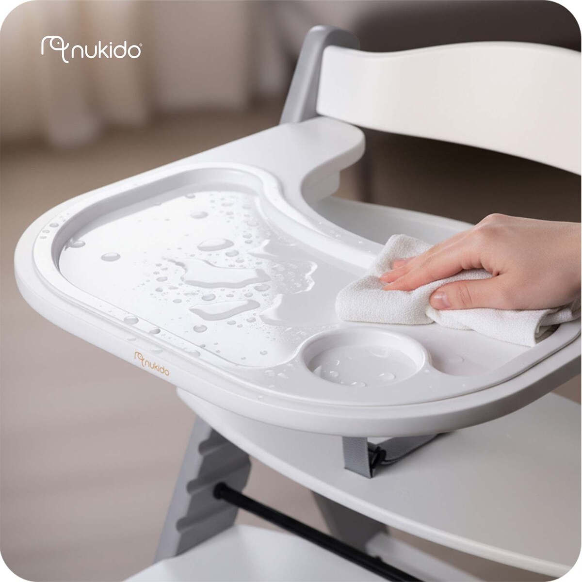 Drewniane krzesełko do karmienia Nukido tacka solidne regulowane pasy 703001