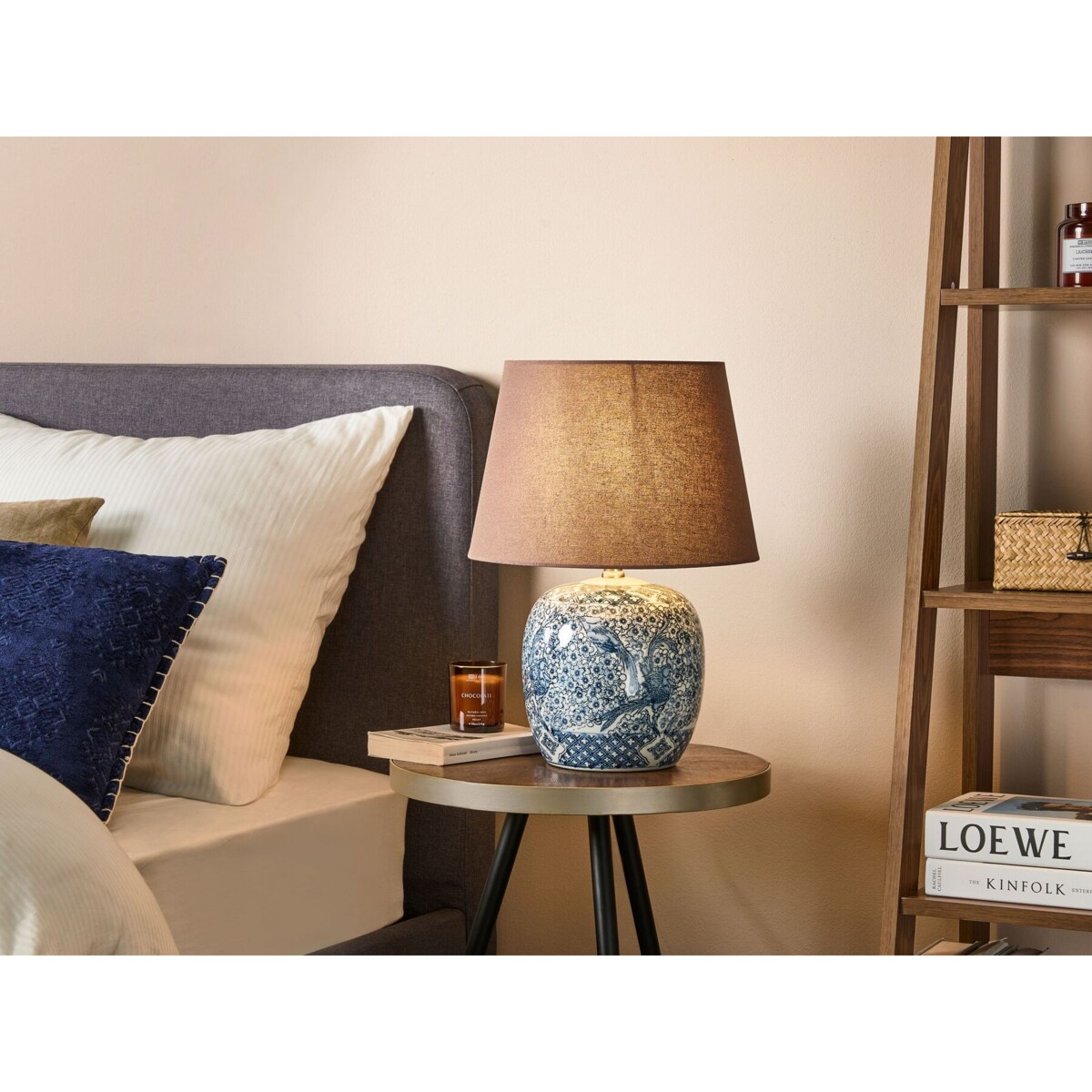 Lampa stołowa porcelanowa niebiesko-biała NEIRA