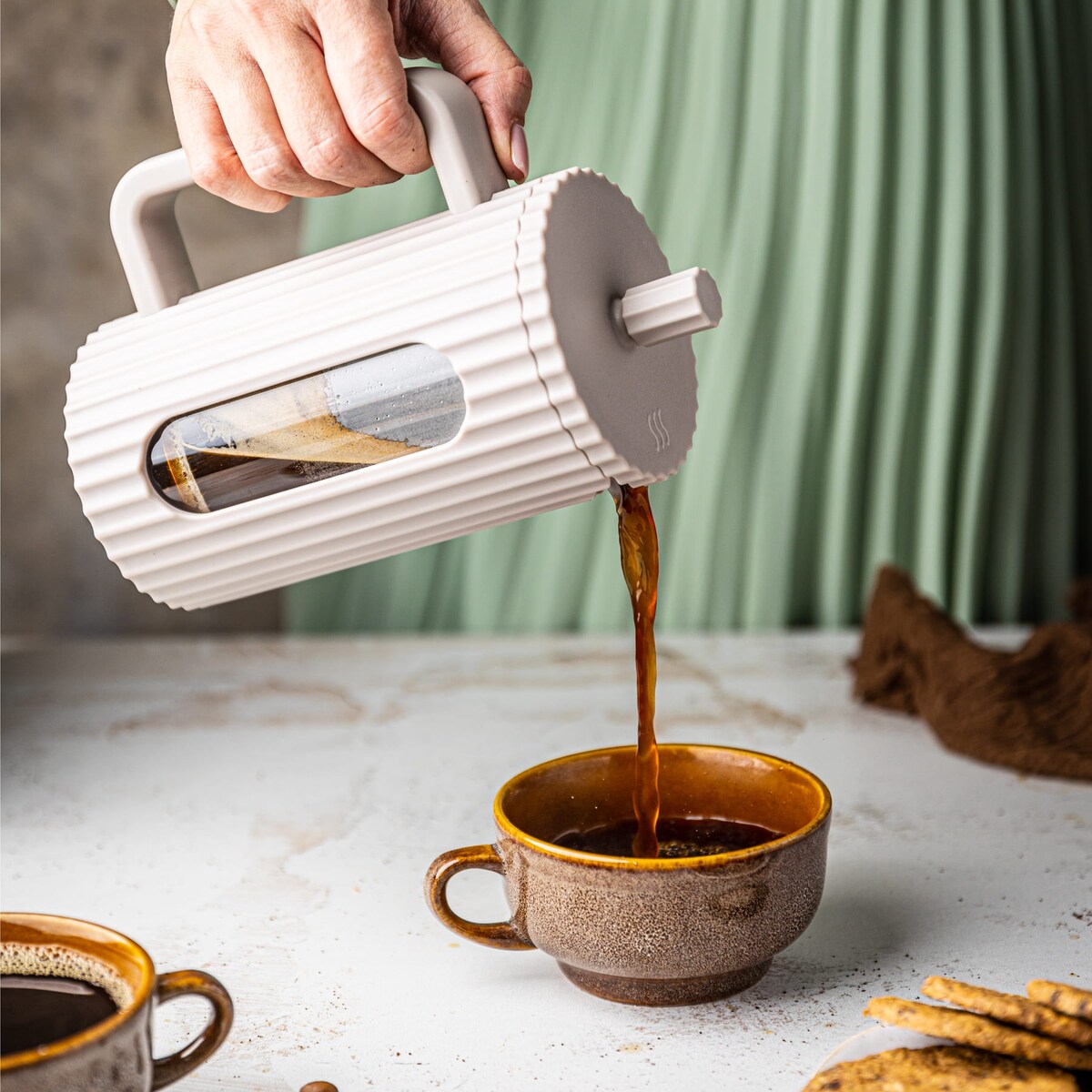 Zaparzacz do herbaty kawy szklany French Press 600 ml beżowy KLAUSBERG