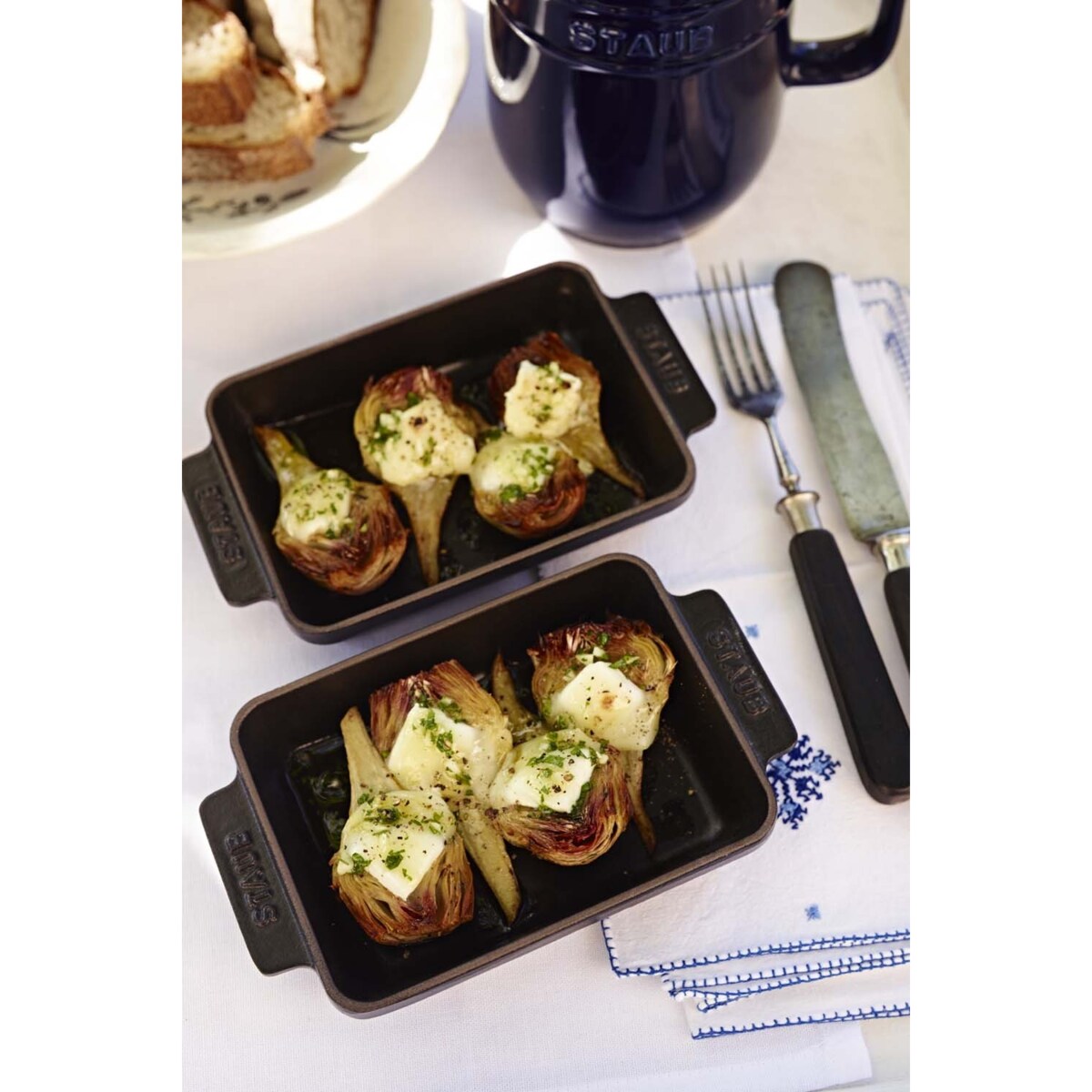 Mini prostokątna forma do pieczenia Staub - 250 ml, Czarny