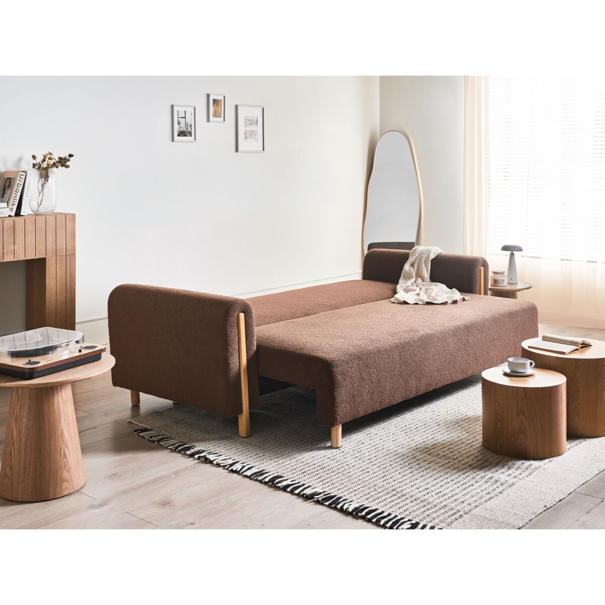 Sofa rozkładana dla 3 osób KVAM Boucle Brązowy ze schowkiem