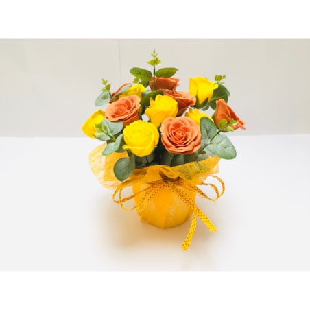 BUKIET Z MYDLANYCH PACHNĄCYCH KWIATÓW na prezent upominek Wielkanoc święta