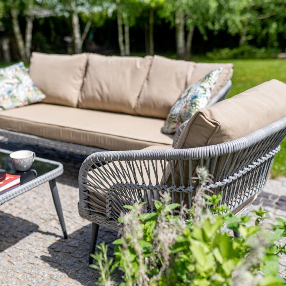 RATTANOWE MEBLE OGRODOWE NOVA DLA 5 OSÓB