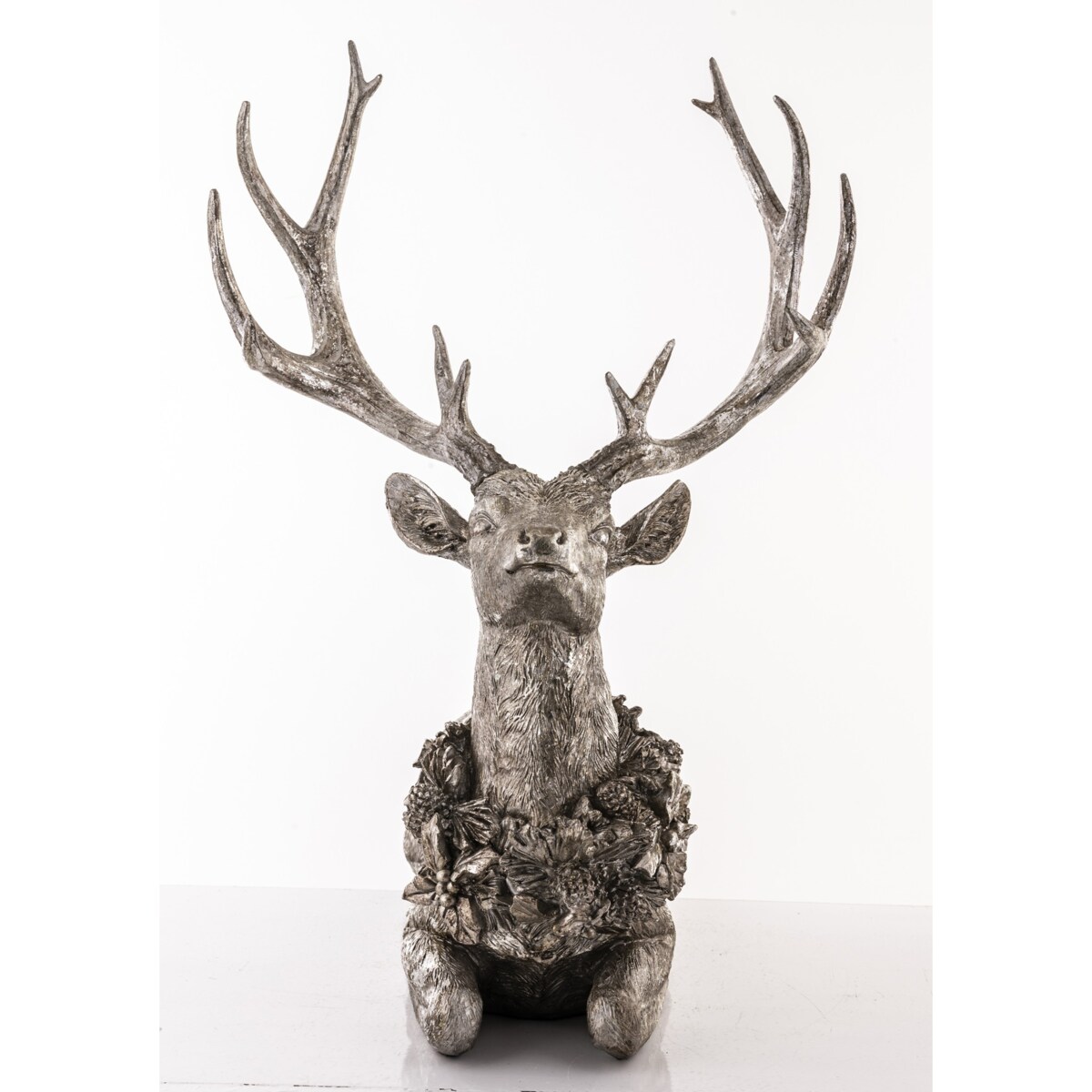Dekoracja - figurka leżącego jelenia 50x38x28 cm SHIKA srebrny z wieńcem