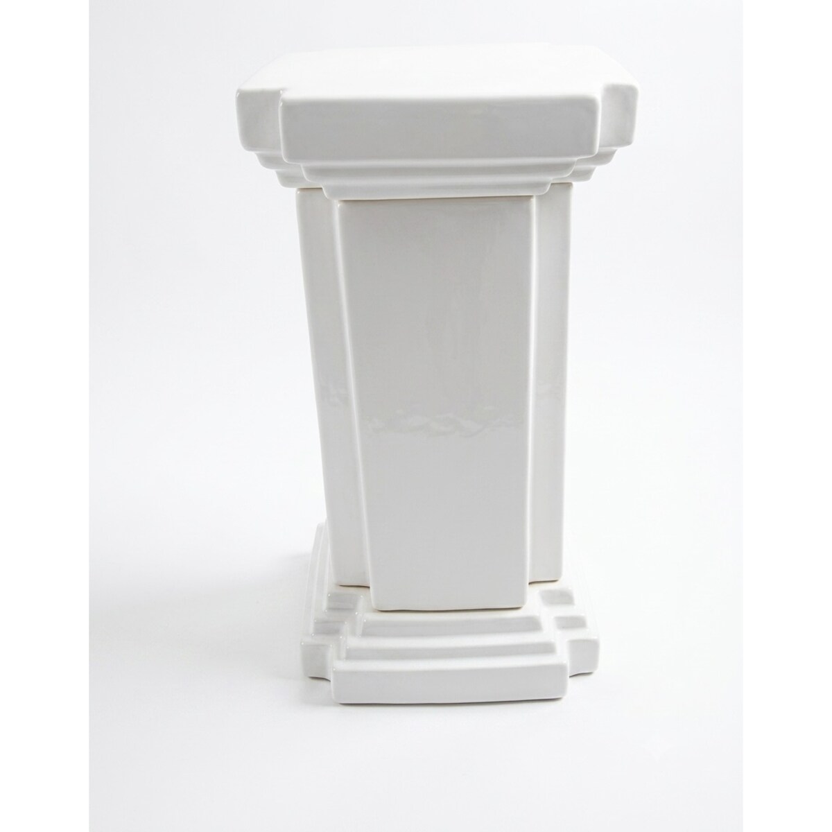 Postument Evam White