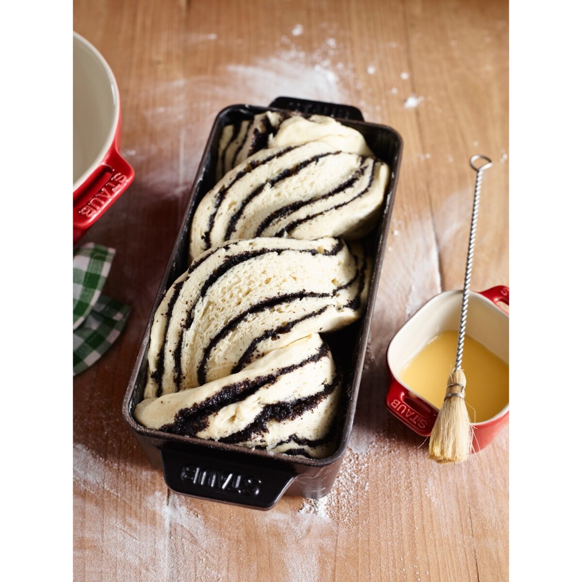 Mała forma do pieczenia Staub - 15 cm, Czarny